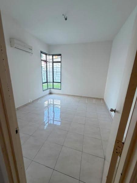 Semi-Detached House for Sale in Taman Austin Perdana (Tebrau) - Daphne Lee - Interior - PropertyGuru.com.my