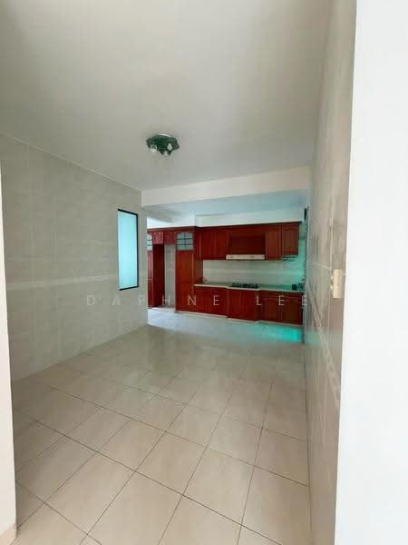 Semi-Detached House for Sale in Taman Austin Perdana (Tebrau) - Daphne Lee - Kitchen - PropertyGuru.com.my