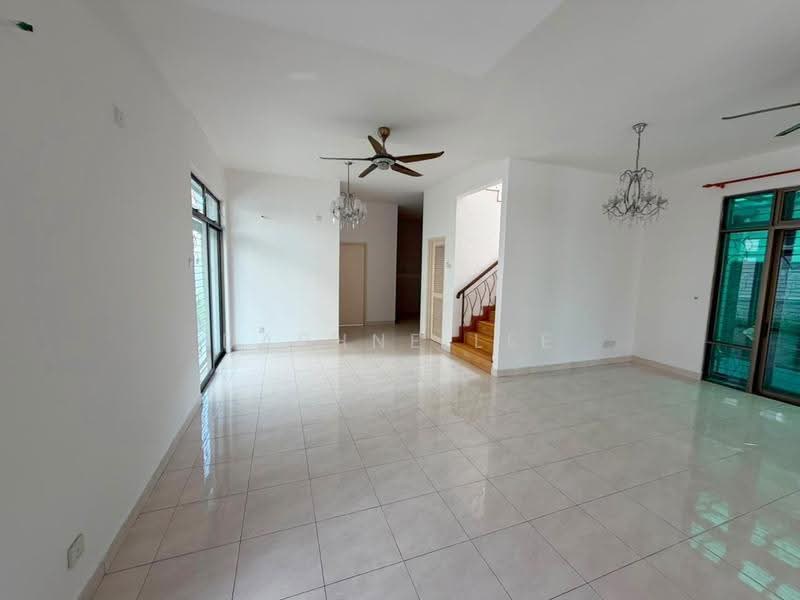 Semi-Detached House for Sale in Taman Austin Perdana (Tebrau) - Daphne Lee - Living Room - PropertyGuru.com.my