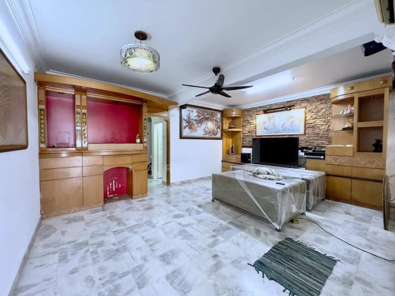 2-storey Terraced House for Sale in Taman Desa Cemerlang (Ulu Tiram) - Karl Lim - Living Room - PropertyGuru.com.my