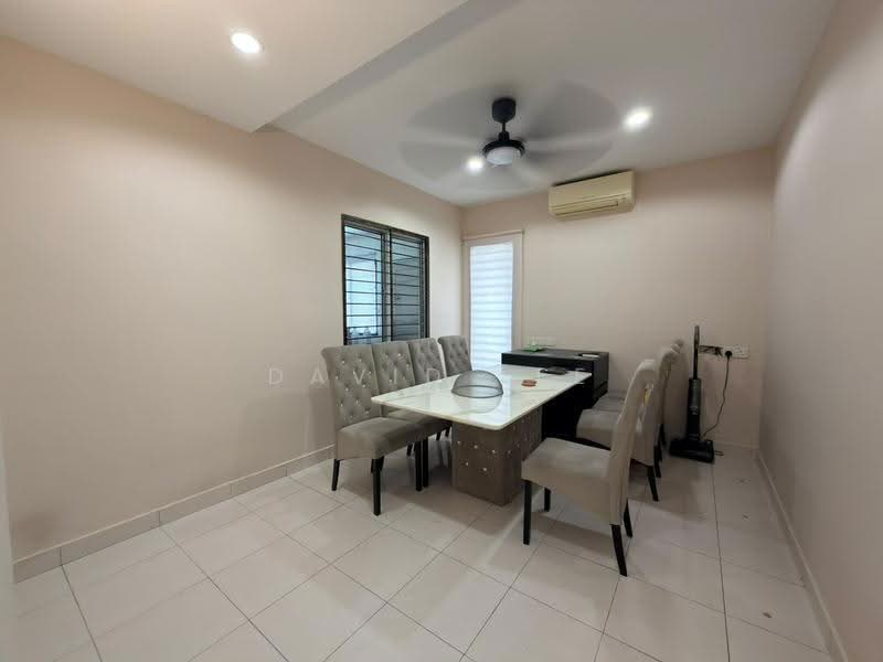 Rumah Teres 2-Tingkat untuk Dijual di Saujana Rawang (Rawang) - David Lee - Dining Room - PropertyGuru.com.my