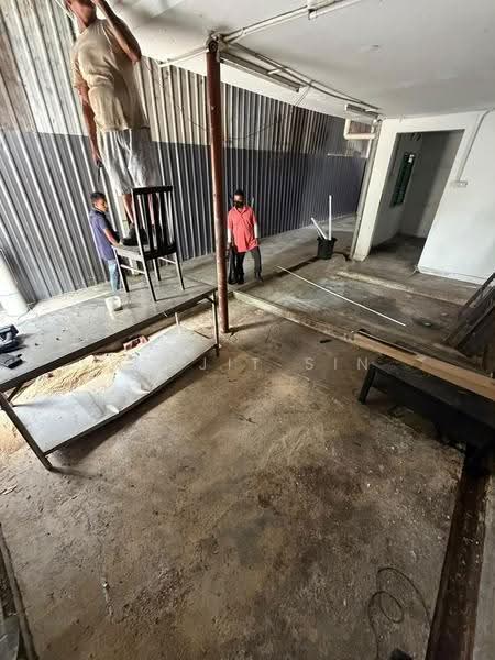 Retail Space for Rent in Jelutong (Penang) - Ng Jit Sin - Interior - PropertyGuru.com.my
