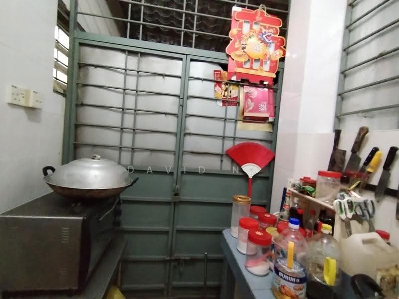 Rumah Teres 2-Tingkat untuk Dijual di TAMAN PUCHONG UTAMA (Puchong) - David Ng - Kitchen - PropertyGuru.com.my