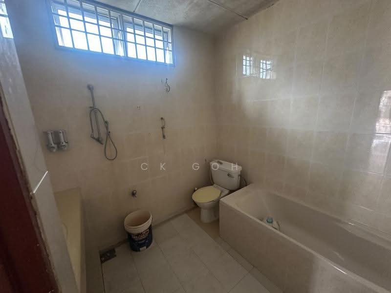 Semi-Detached House for Sale in Kuala Kedah (Kedah) - CK Goh - Bathroom - PropertyGuru.com.my