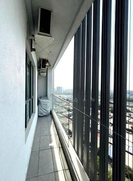 Service Residence for Sale at The Glenz @ Glenmarie - Andy Gan - Balcony - PropertyGuru.com.my