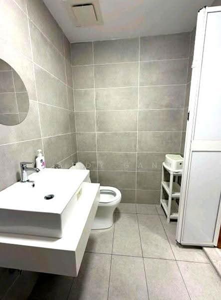 Service Residence for Sale at The Glenz @ Glenmarie - Andy Gan - Bathroom - PropertyGuru.com.my