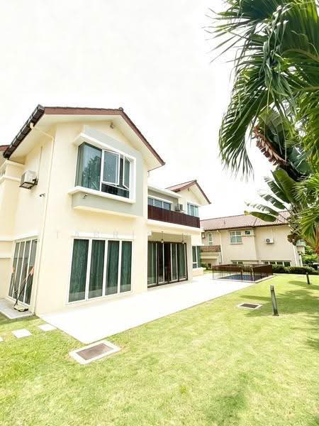 Bungalow House for Sale in Kayangan Heights (Shah Alam) - Tabris Wong - Exterior - PropertyGuru.com.my