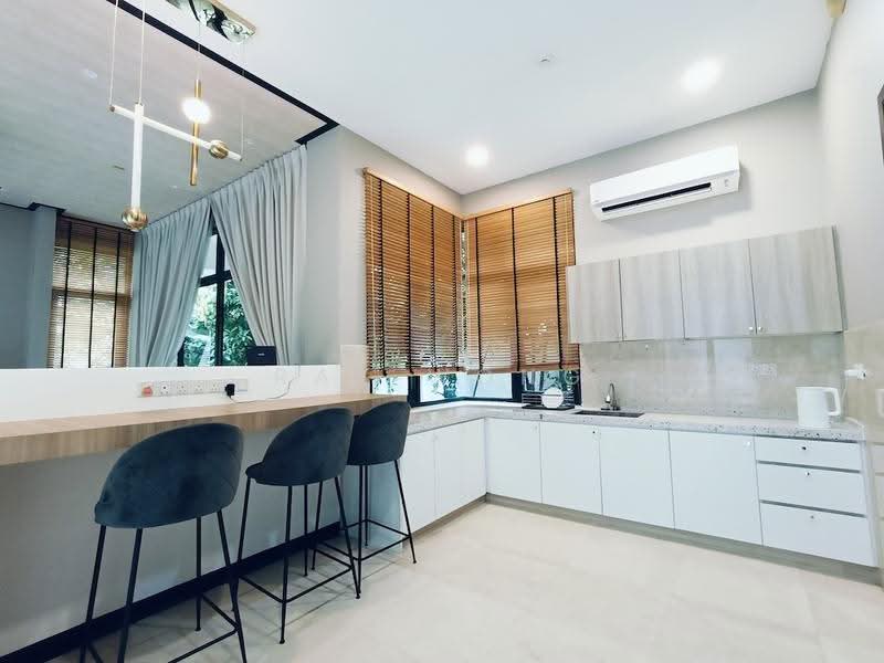 Bungalow House for Rent in Puchong (Selangor) - Ray Wong - Kitchen - PropertyGuru.com.my