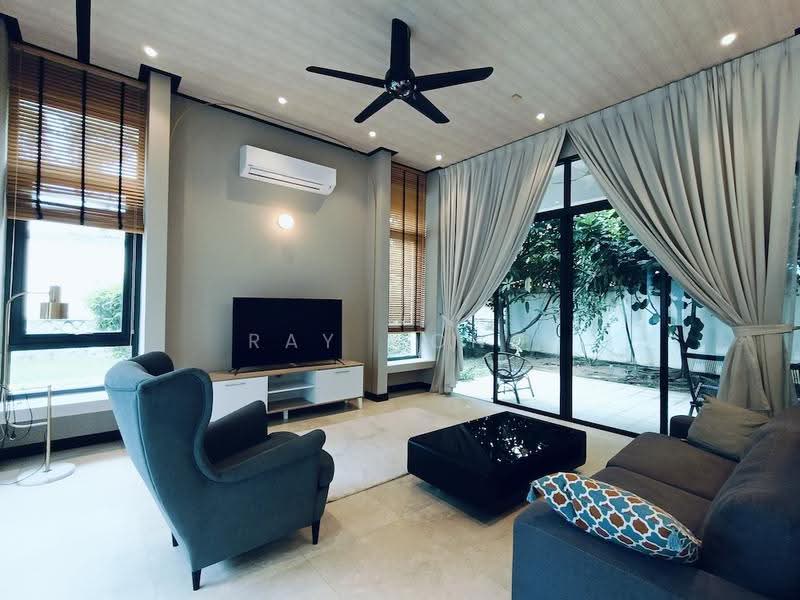 Bungalow House for Rent in Puchong (Selangor) - Ray Wong - Living Room - PropertyGuru.com.my