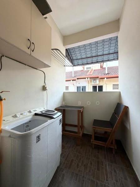 2-storey Terraced House for Sale in Bandar Botanic (Klang) - Jack Boo - Balcony - PropertyGuru.com.my