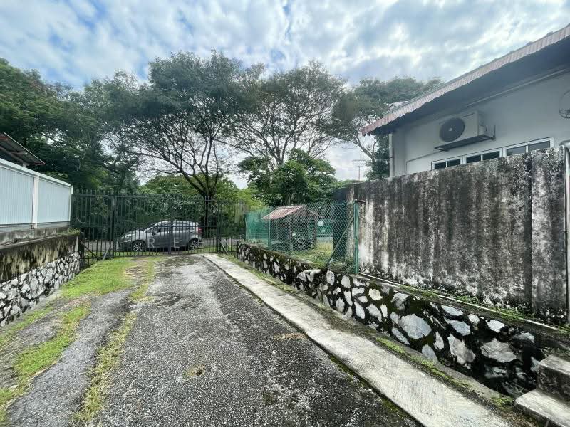 Rumah Teres 1-Tingkat untuk Dijual di SS4 (Petaling Jaya) - Reena Sarif - Exterior - PropertyGuru.com.my