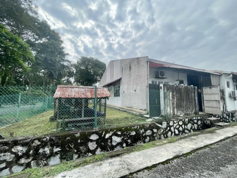 Rumah Teres 1-Tingkat untuk Dijual di SS4 (Petaling Jaya) - Reena Sarif - PropertyGuru.com.my