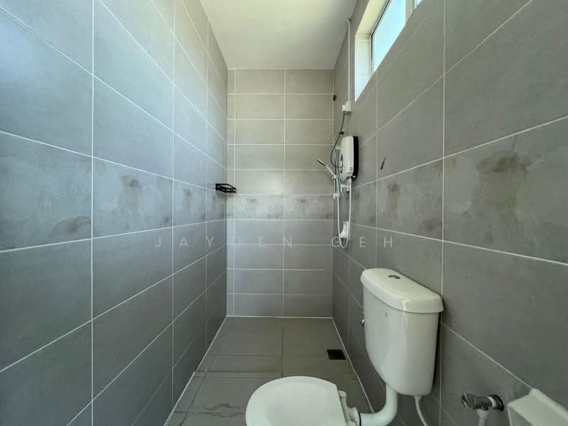 Semi-Detached House for Sale in Taman Cemara (Alor Setar) - Jayden Geh - Bathroom - PropertyGuru.com.my