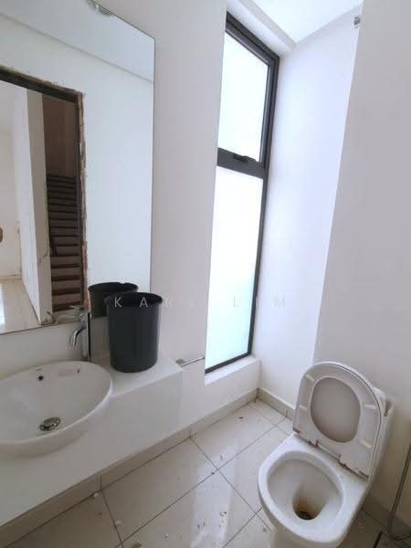 Terraced House for Sale in Medini (Iskandar Puteri (Nusajaya)) - Karl Lim - Bathroom - PropertyGuru.com.my