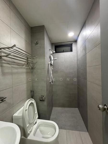 Kondominium untuk Disewa di KL Traders Square - CK Teong - Bathroom - PropertyGuru.com.my
