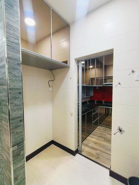 Kediaman Servis untuk Dijual di Palazio - Daphne Lee - Kitchen - PropertyGuru.com.my