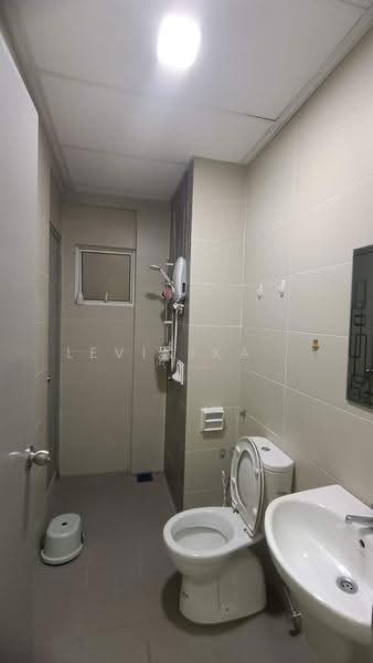 Condominium for Sale at D'suria Condominium - Levinika . - Bathroom - PropertyGuru.com.my