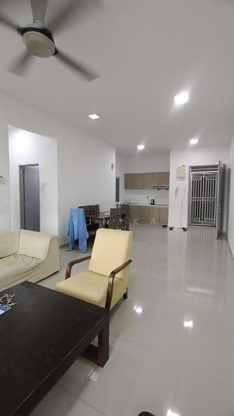 Condominium for Sale at D'suria Condominium - Levinika . - Living Room - PropertyGuru.com.my
