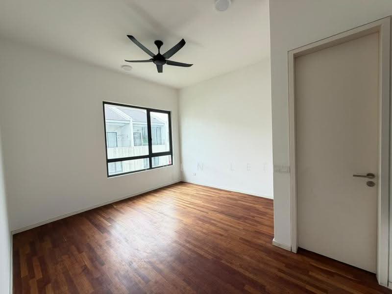 3-storey Terraced House for Rent in Tamansari (Rawang) - Steven Lee - Interior - PropertyGuru.com.my
