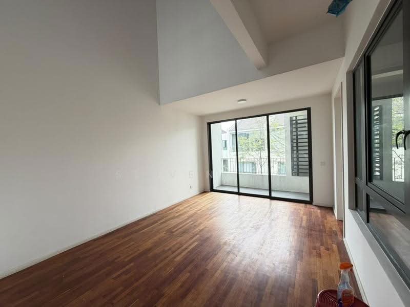 3-storey Terraced House for Rent in Tamansari (Rawang) - Steven Lee - Living Room - PropertyGuru.com.my