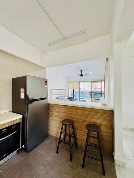Pangsapuri untuk Disewa di Desa Bella - Kelvin Lim - Kitchen - PropertyGuru.com.my