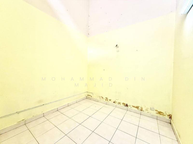 1-storey Terraced House for Sale in Bandar Putera (Klang) - Mohammad Din Majid - Interior - PropertyGuru.com.my