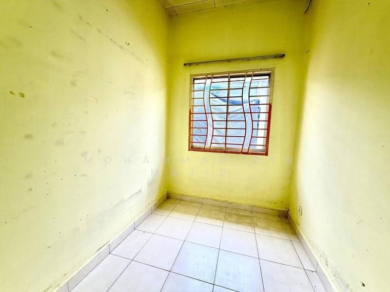 1-storey Terraced House for Sale in Bandar Putera (Klang) - Mohammad Din Majid - Interior - PropertyGuru.com.my