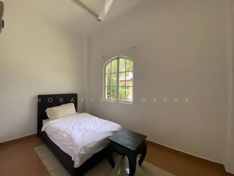 Rumah Banglo untuk Disewa di Putrajaya (Putrajaya) - NoraFizah Gapar - Bedroom - PropertyGuru.com.my