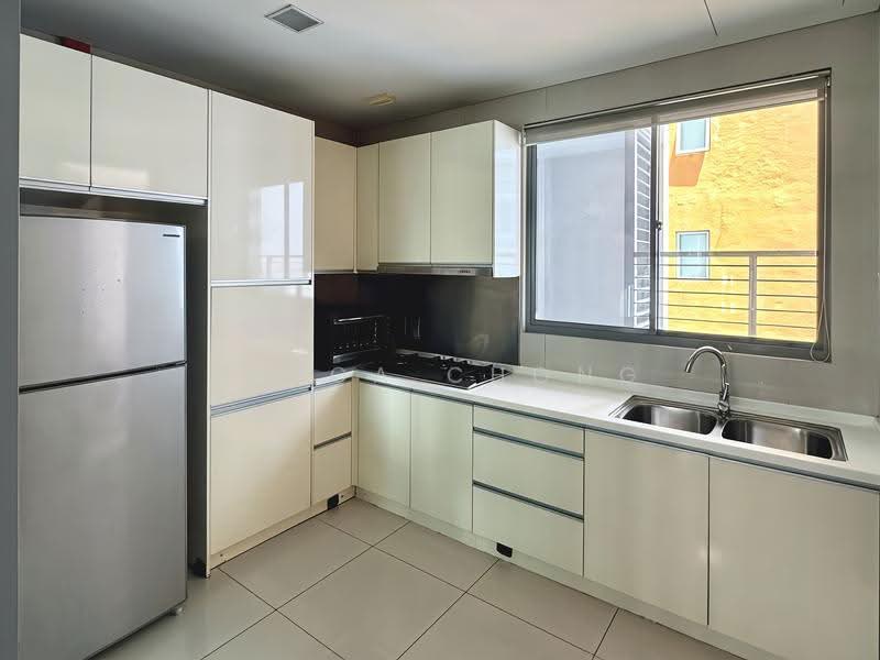Condominium for Rent at Hampshire Residences - Emica Chong - Kitchen - PropertyGuru.com.my