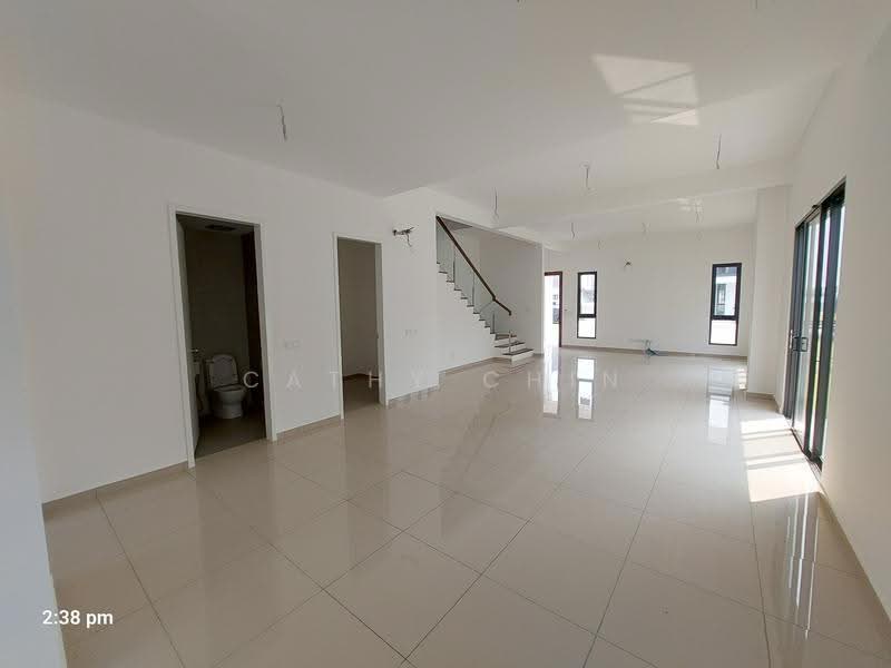 Semi-Detached House for Rent in Telok Panglima Garang (Selangor) - Cathy Chin - Living Room - PropertyGuru.com.my