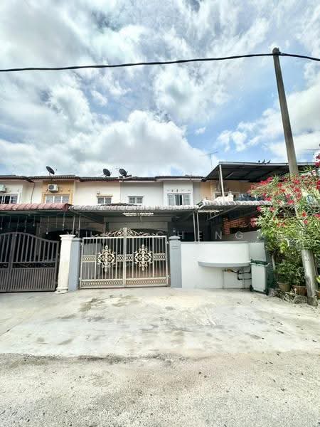 2-storey Terraced House for Sale in Taman Putri Kulai (Kulai) - Yuki Cheng - Exterior - PropertyGuru.com.my