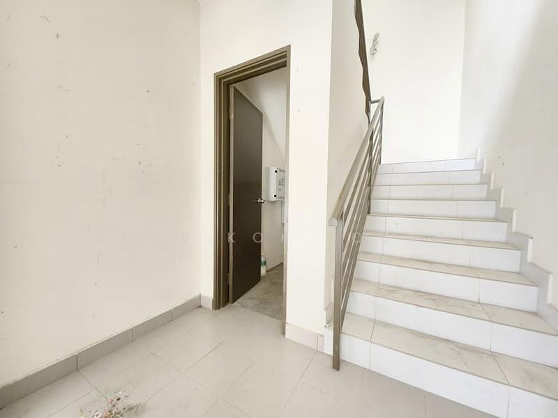 Rumah Bandar untuk Dijual di Taman Tasik Prima (Puchong) - Chow Kok Toong - Interior - PropertyGuru.com.my