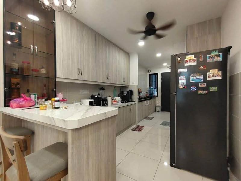 Terraced House for Rent in Elmina (Shah Alam) - Jeev Syds - Kitchen - PropertyGuru.com.my