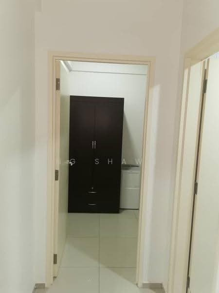 Service Residence for Rent at Gravit8, Klang - Ng Shawn - Corridor - PropertyGuru.com.my