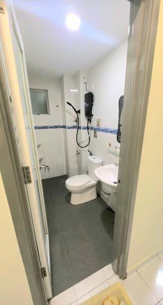 Apartment for Rent at Sri Kenari Apartment - Samantha Tang - Bathroom - PropertyGuru.com.my