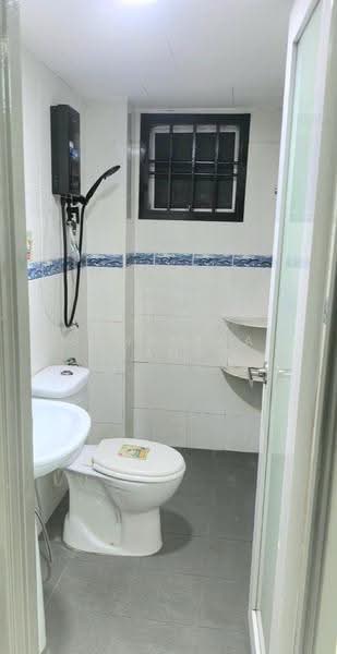 Apartment for Rent at Sri Kenari Apartment - Samantha Tang - Bathroom - PropertyGuru.com.my