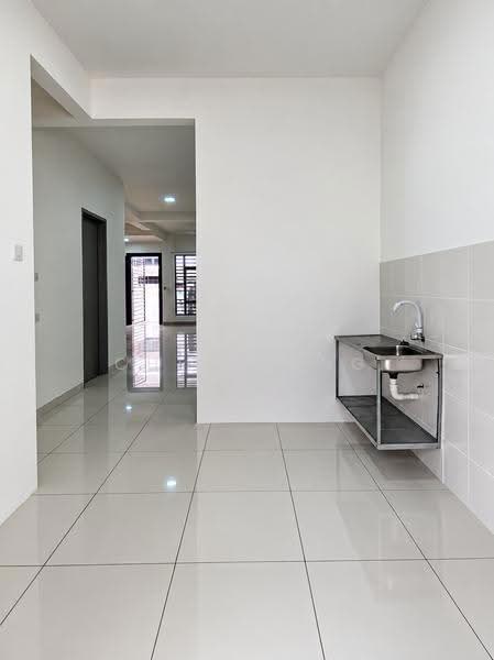 Rumah Teres untuk Disewa di Taman Jasa Intan (Bukit Mertajam) - Chloe Ang - Corridor - PropertyGuru.com.my