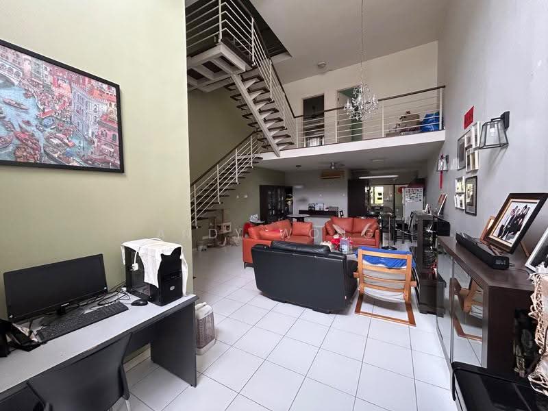 3-storey Terraced House for Sale in Taman Tasik Damai (Sungai Besi) - Andy Wong - Living Room - PropertyGuru.com.my