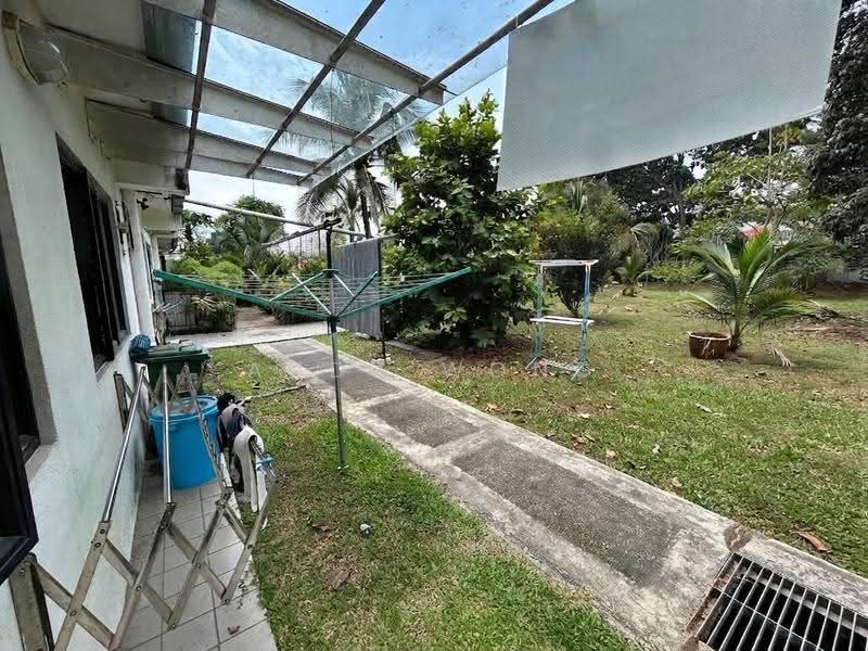 3-storey Terraced House for Sale in Taman Tasik Damai (Sungai Besi) - Andy Wong - Exterior - PropertyGuru.com.my