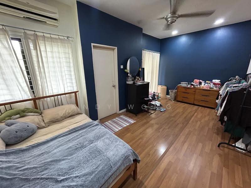 3-storey Terraced House for Sale in Taman Tasik Damai (Sungai Besi) - Andy Wong - PropertyGuru.com.my