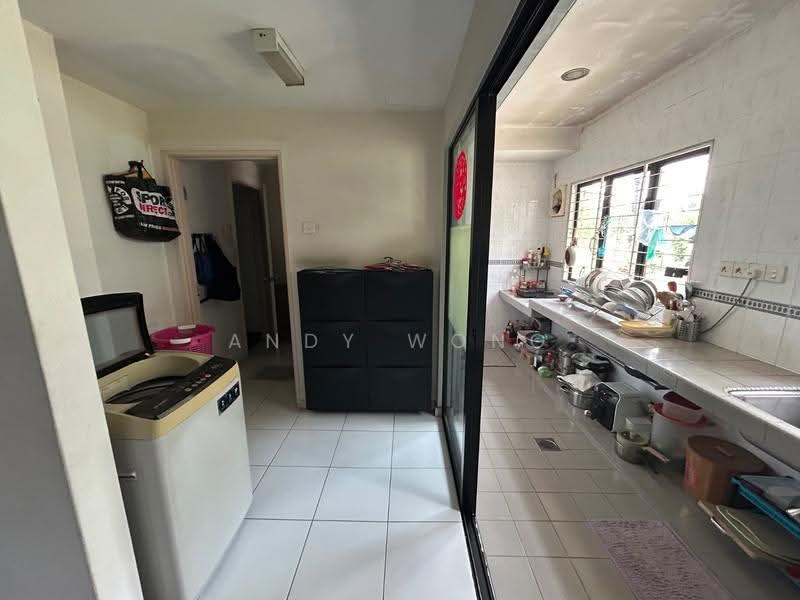3-storey Terraced House for Sale in Taman Tasik Damai (Sungai Besi) - Andy Wong - Kitchen - PropertyGuru.com.my