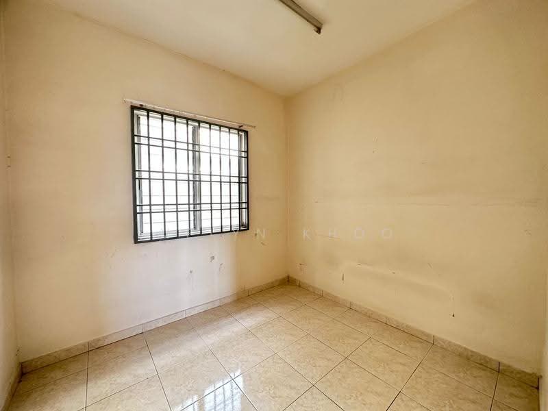 Pangsapuri untuk Dijual di Angsana Apartment - Evelyn Khoo - Room - PropertyGuru.com.my