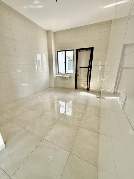Rumah Teres 2-Tingkat untuk Dijual di Bandar Rimbayu (Telok Panglima Garang) - Mala Palanisamy - PropertyGuru.com.my