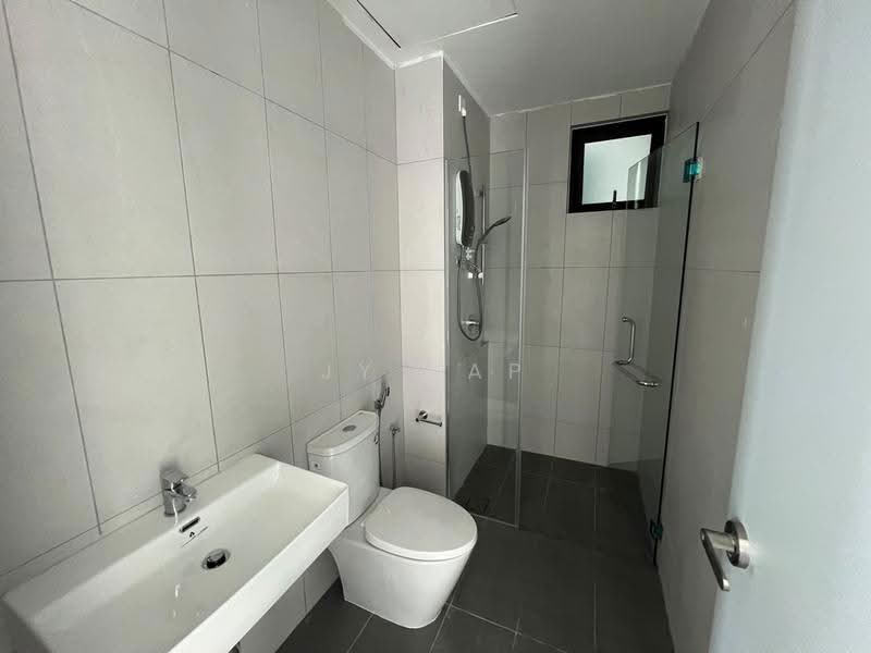 Service Residence for Sale at Ruby Seapark - JY Yap - Bathroom - PropertyGuru.com.my