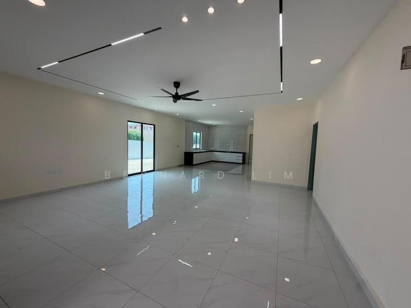 Rumah Banglo untuk Dijual di Larkin (Johor Bahru) - Bernard Lim - PropertyGuru.com.my