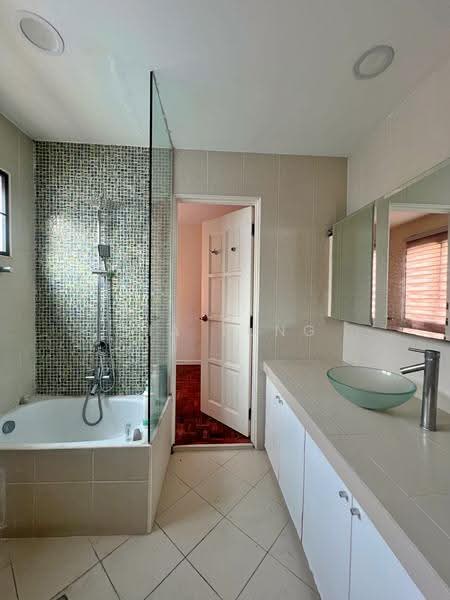 2-storey Terraced House for Rent in Ampang (Selangor) - Sia Tung - Bathroom - PropertyGuru.com.my