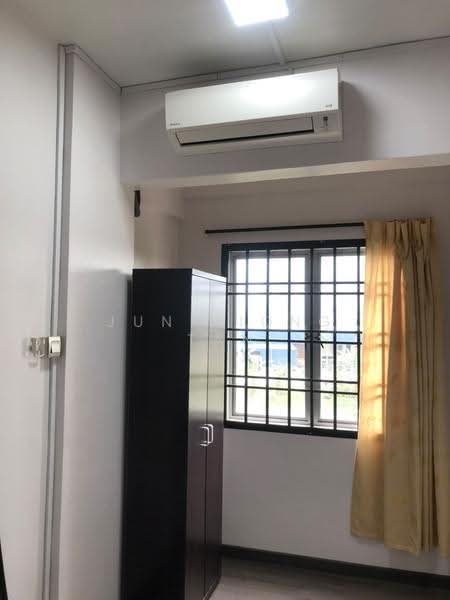 Pangsapuri untuk Dijual di Putri Ria Apartment - Jun Xiong Tan - PropertyGuru.com.my