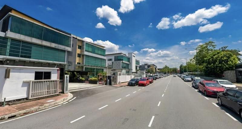 Warehouse for Rent in Taman Sains Selangor (Kota Damansara) - Esther Tan - Exterior - PropertyGuru.com.my
