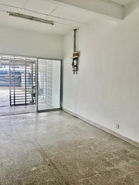1-storey Terraced House for Sale in Sea Park (Petaling Jaya) - Mala Palanisamy - Interior - PropertyGuru.com.my