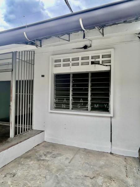 1-storey Terraced House for Sale in Sea Park (Petaling Jaya) - Mala Palanisamy - Exterior - PropertyGuru.com.my